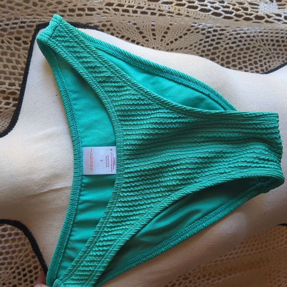 Xhilaration, Ribbed green bottoms